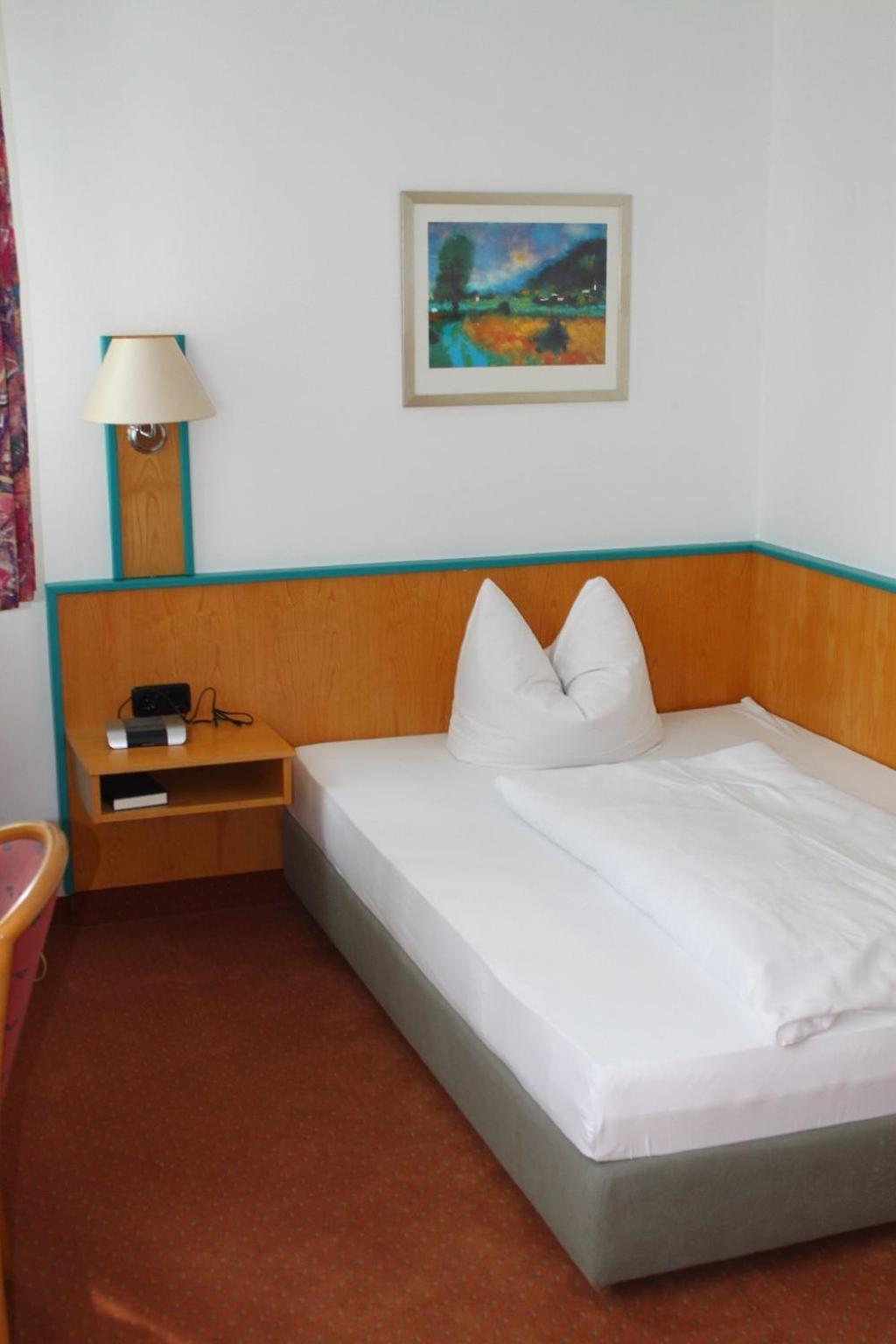 Hotel Alpha Nürnberg Zimmer foto
